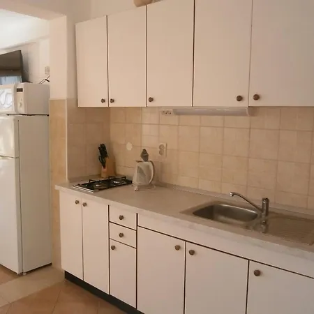 Apartamento With A Parking Space Igrane, Makarska - 13535