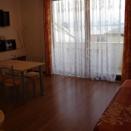 With A Parking Space Igrane, Makarska - 13535 *