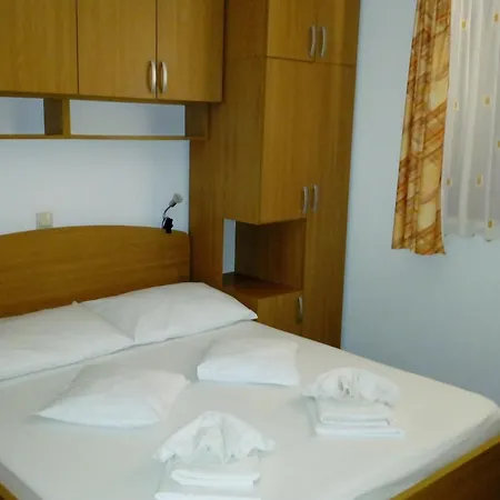 With Parking Space Igrane, Makarska - 13535