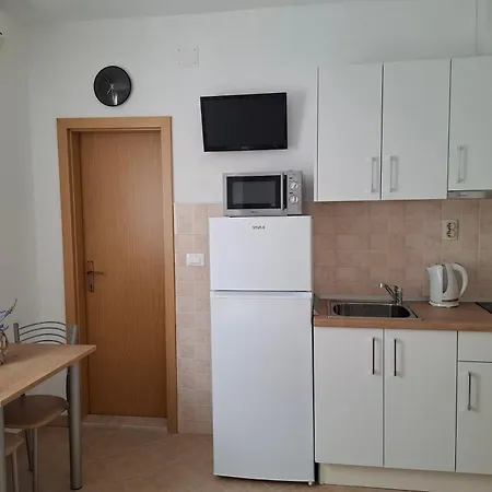 With Parking Space Igrane, Makarska - 13535 Daire Igrane
