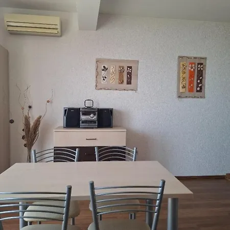 Apartamento With Parking Space Igrane, Makarska - 13535 Igrane