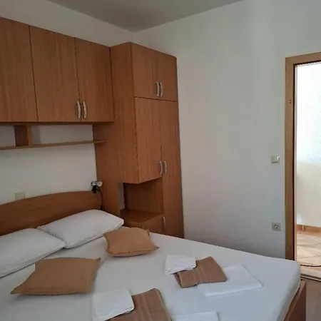 With Parking Space Igrane, Makarska - 13535 Ігране
